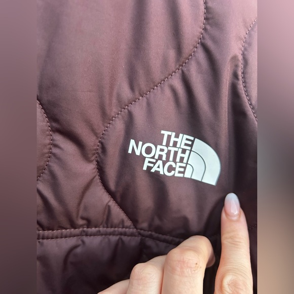 The North Face Ampato Quilted liner longline jacket in Coal brown New with Tags! - Picture 11 of 12